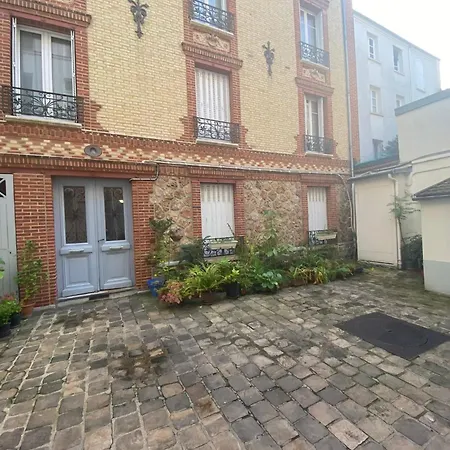 Private In Paris13 Paris